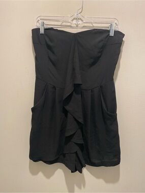 Express Strapless Front Ruffle Detail Romper Shorts Black Women’s Size Medium